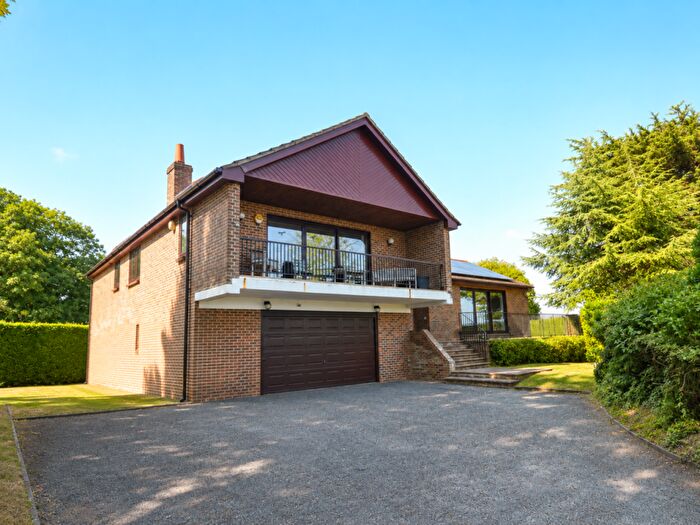 4 Bedroom Detached House For Sale In Sea View Road, St Margarets Bay, Kent, CT15