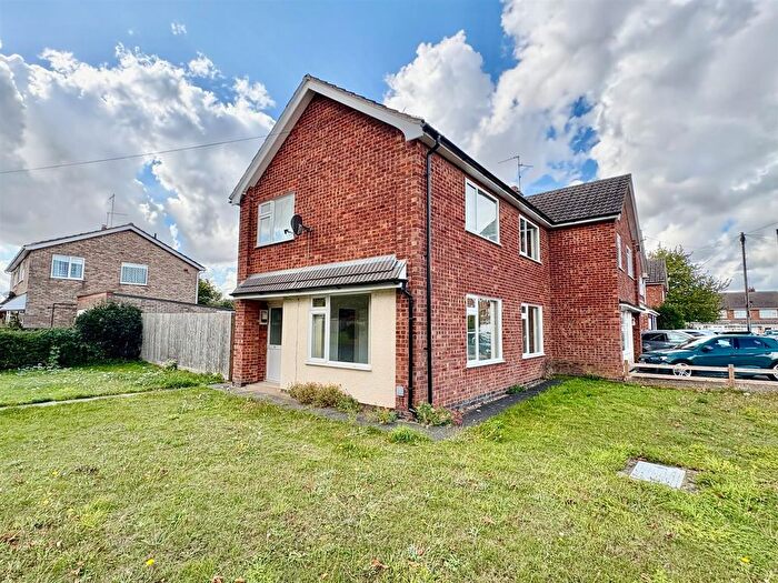 3 Bedroom Property For Sale In Beech Road, Glinton, Peterborough, PE6
