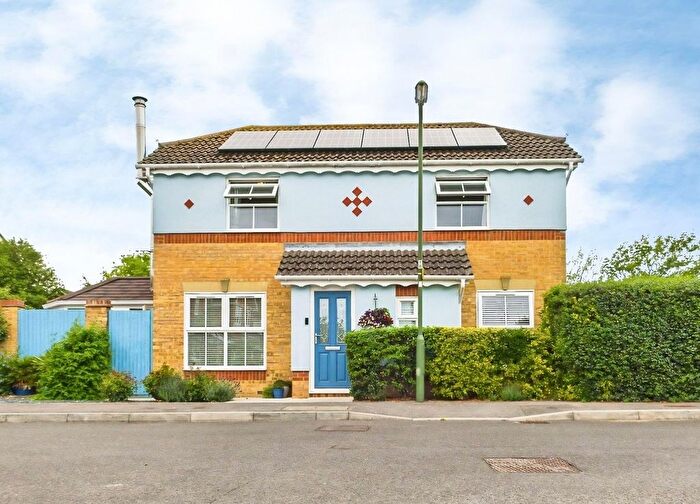 3 Bedroom Detached House For Sale In Spitfire Way, Hamble, Southampton, SO31