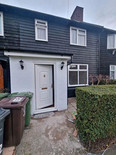 4 Bedroom Terraced House To Rent In Becontree Avenue, Dagenham, RM8