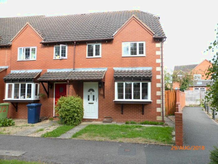 3 Bedroom End Of Terrace House To Rent In The Highgrove, Bishops Cleeve, Cheltenham, GL52
