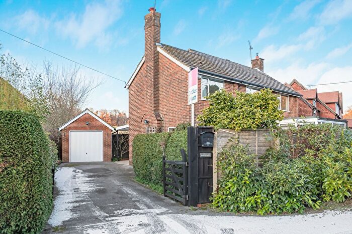 4 Bedroom Detached House For Sale In Steep Marsh, Petersfield, Hampshire, GU32