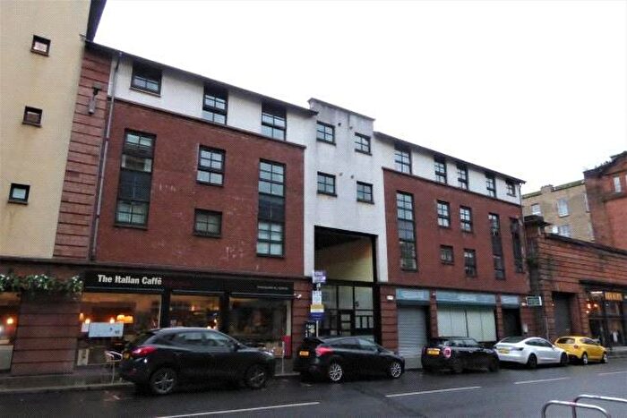 2 Bedroom Flat To Rent In Albion Street, Glasgow, G1