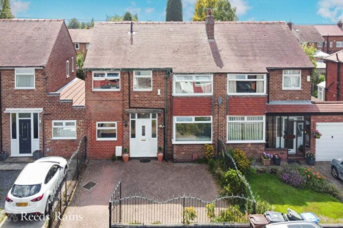 4 Bedroom House For Sale In Gloucester Road, Denton, Manchester, Greater Manchester, M34