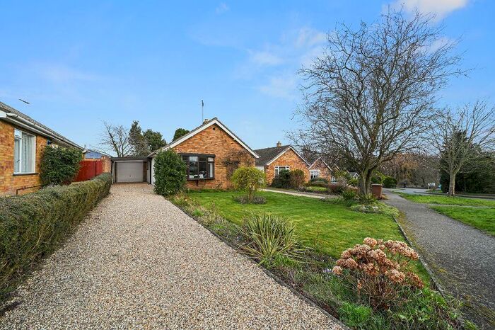 3 Bedroom Detached Bungalow To Rent In Valley Close, Brantham, CO11