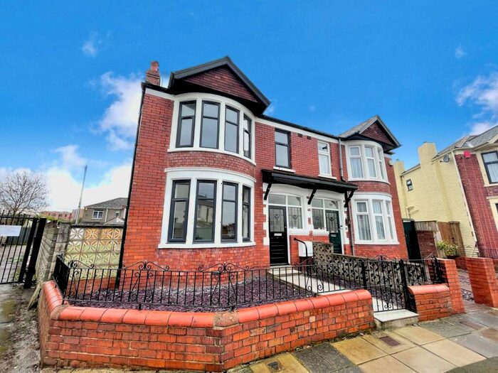 3 Bedroom House To Rent In Birchfield Crescent, Cardiff, CF5
