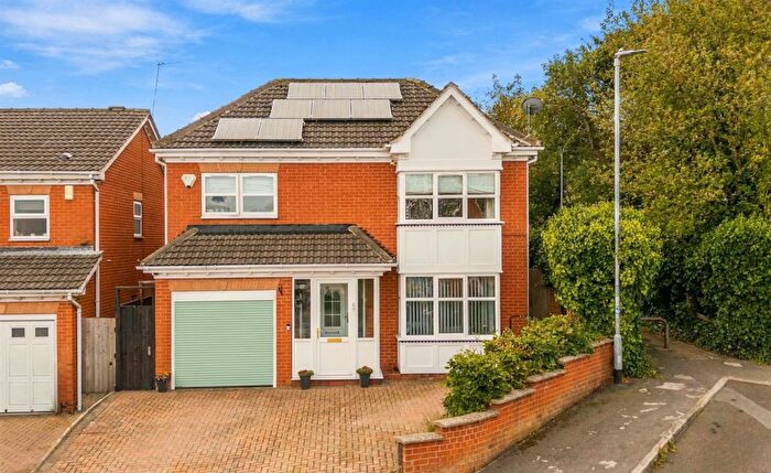 4 Bedroom Detached House For Sale In Buckthorne Fold, East Ardsley, Wakefield, WF3