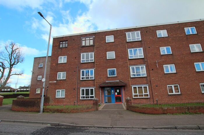 2 Bedroom Flat To Rent In Ardmillan Drive, Newtownabbey, County Antrim, BT37