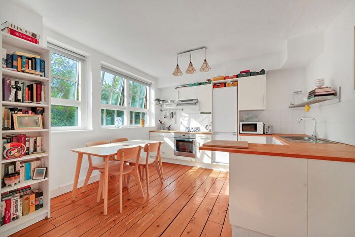 1 Bedroom Flat For Sale In Wilmot Street, London, E2