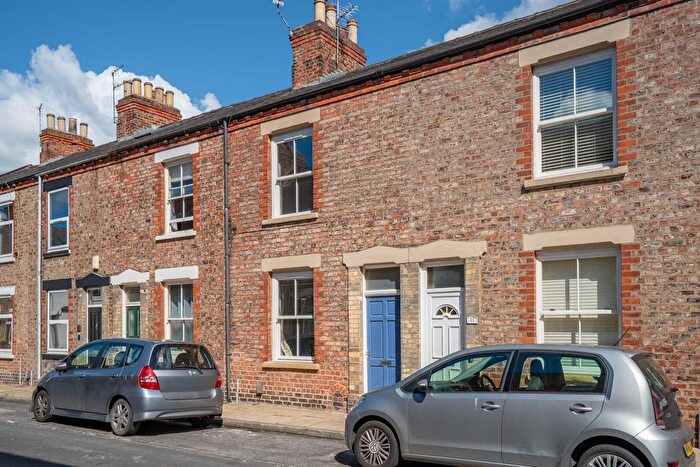 3 Bedroom Terraced House For Sale In Willis Street, York, YO10