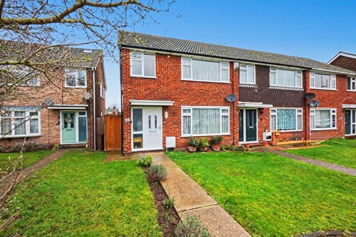 3 Bedroom End Terrace House For Sale In Burntwick Drive, Lower Halstow, ME9