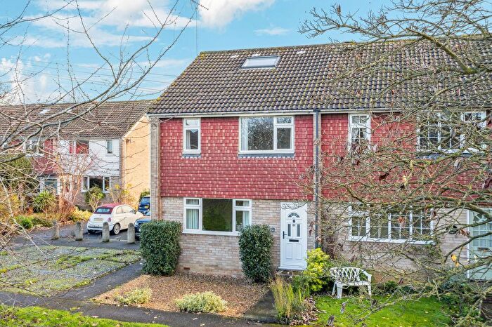 4 Bedroom End Terrace House For Sale In Albert Street, Windsor, SL4