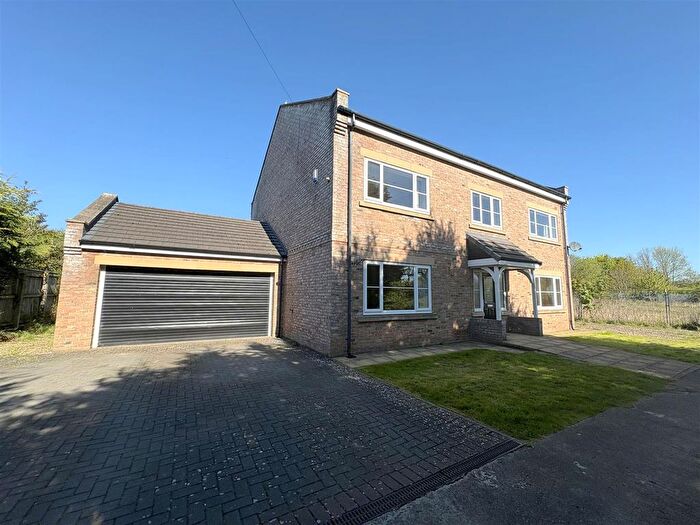 6 Bedroom Detached House To Rent In The Spinney, Middleton St. George, Darlington, DL2