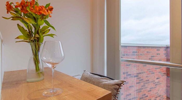 Studio To Rent In Ilkeston Road, Nottingham, NG7