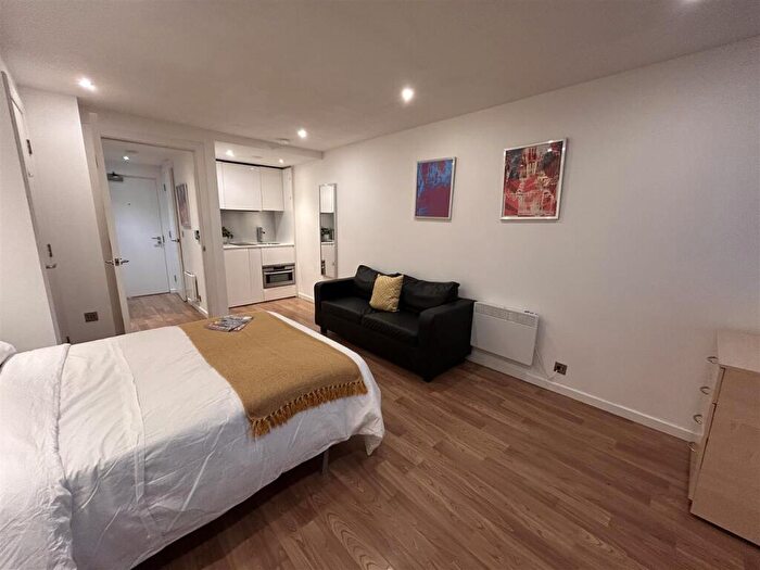 Apartment To Rent In Bridgewater Place, Water Lane, Leeds, LS11