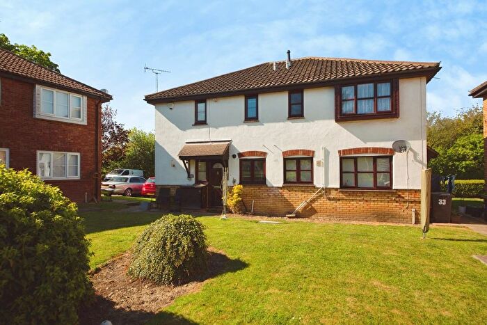 1 Bedroom Terraced House For Sale In Hurrell Down, Boreham, Chelmsford, CM3