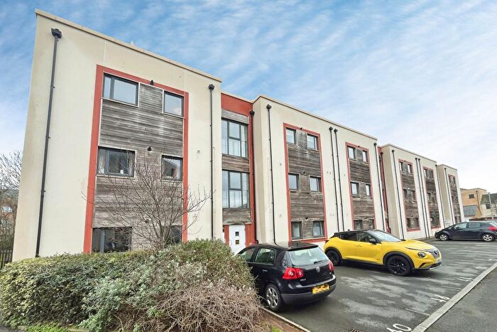 2 Bedroom Flat For Sale In Newfoundland Way, Portishead, Bristol, BS20