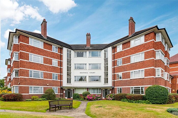 2 Bedroom Flat To Rent In Deanhill Court, Upper Richmond Road West, SW14