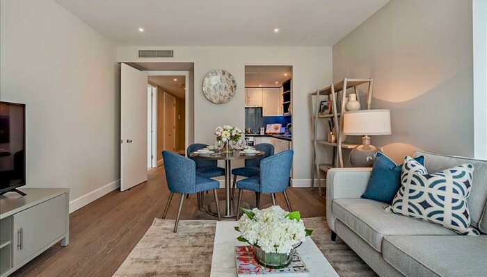 1 Bedroom Flat To Rent In Westferry Circus, Docklands, E14