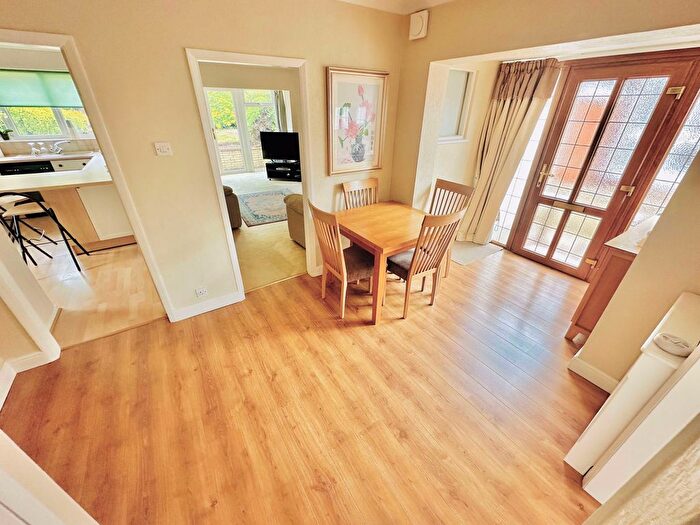 3 Bedroom Bungalow For Sale In Spencer Close, The Straits, Lower Gornal, DY3