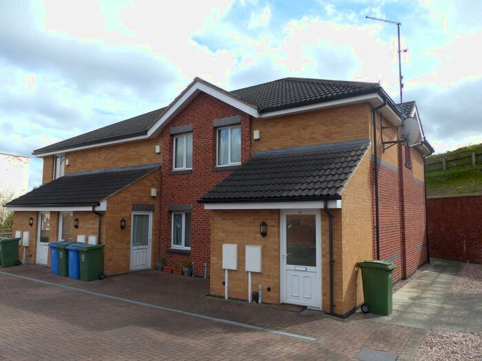 1 Bedroom Flat To Rent In Birkland Street, Mansfield, NG18