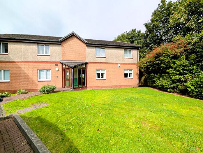 2 Bedroom Flat For Sale In Dasher Gardens, Ardrossan, KA22