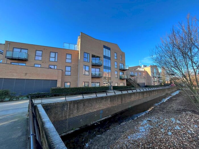 1 Bedroom Flat To Rent In The Embankment, Nash Mills Wharf, HP3
