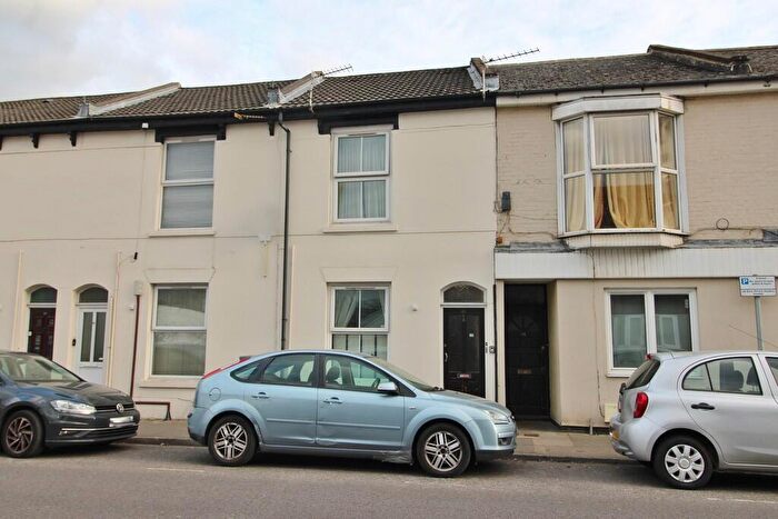 2 Bedroom Apartment For Sale In Somers Road, Southsea, PO5