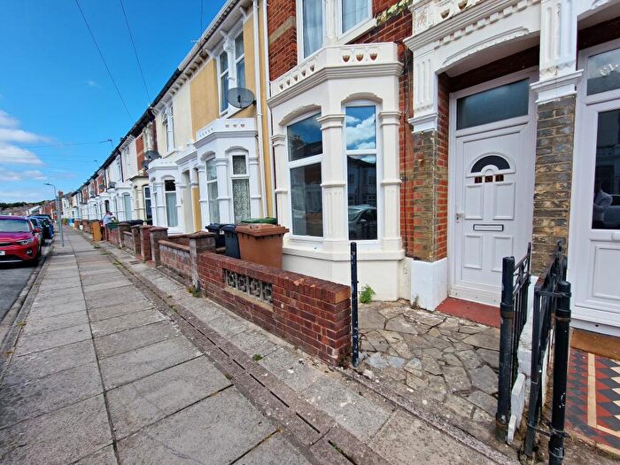 3 Bedroom House To Rent In Grayshott Road, Southsea, PO4