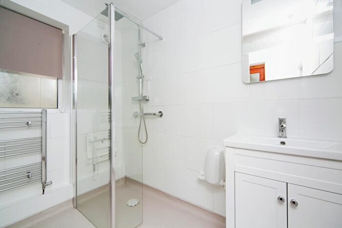 3 Bedroom Terraced House For Sale In Tanrhiw Road, Tregarth, Bangor, Gwynedd, LL57