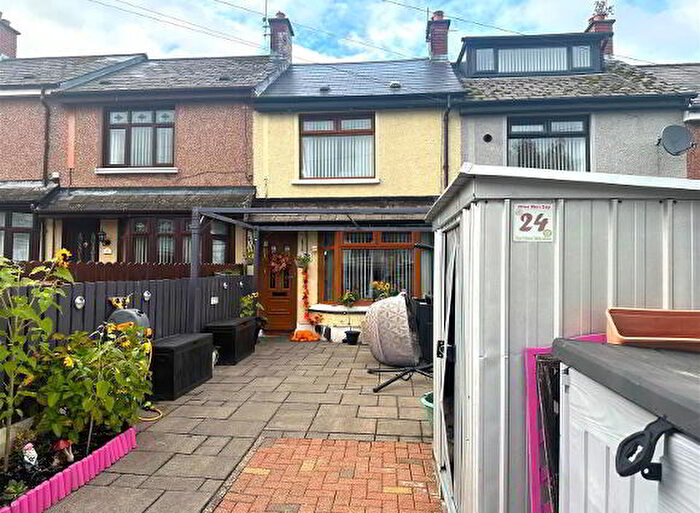 3 Bedroom Terrace House For Sale In Strathroy Park, Belfast, BT14