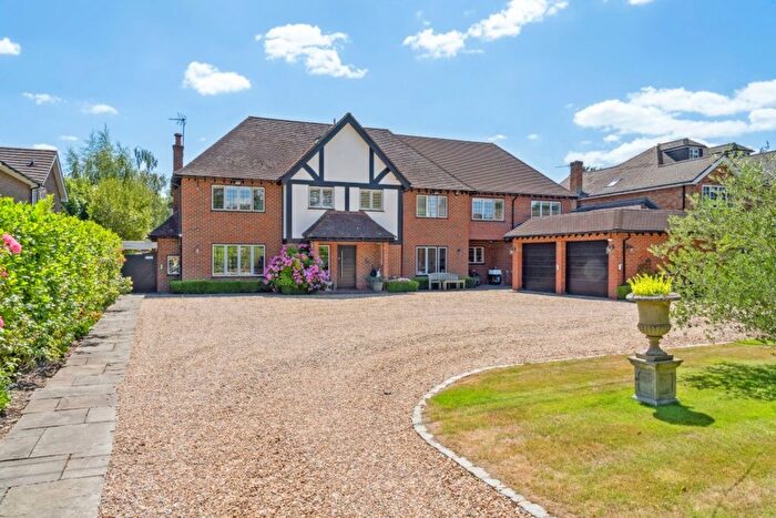 6 Bedroom Detached House For Sale In Mill Lane, Gerrards Cross, SL9