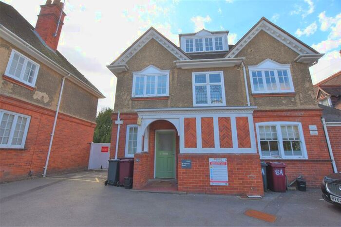 4 Bedroom Flat To Rent In Redlands Road, RG1