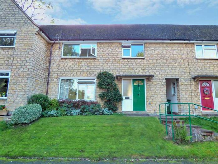 3 Bedroom Terraced House For Sale In Mountford Rise, Lighthorne, CV35
