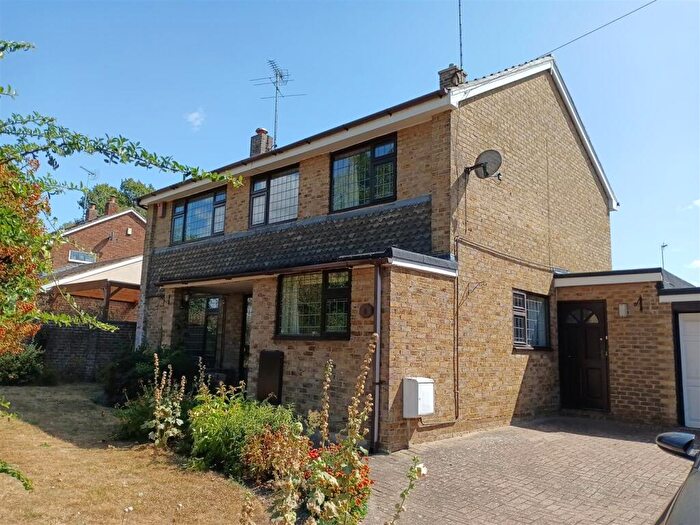 4 Bedroom Detached House For Sale In Jacksons Lane, Great Chesterford, Saffron Walden, CB10