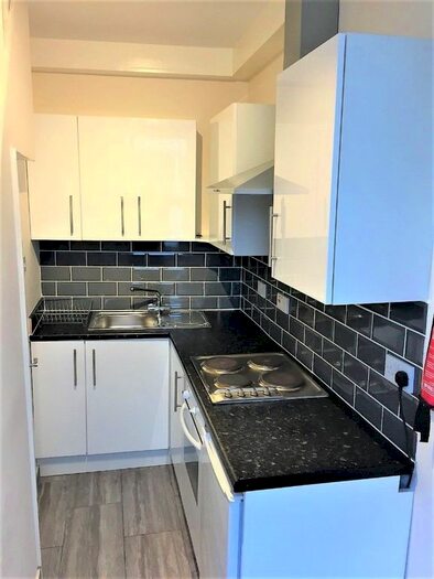 1 Bedroom Studio To Rent In West Green Road, London, N15