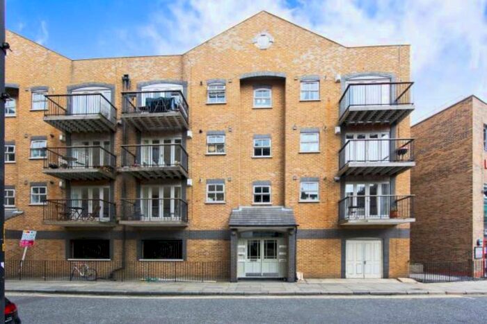 2 Bedroom Flat To Rent In Wolseley Street, London, SE1