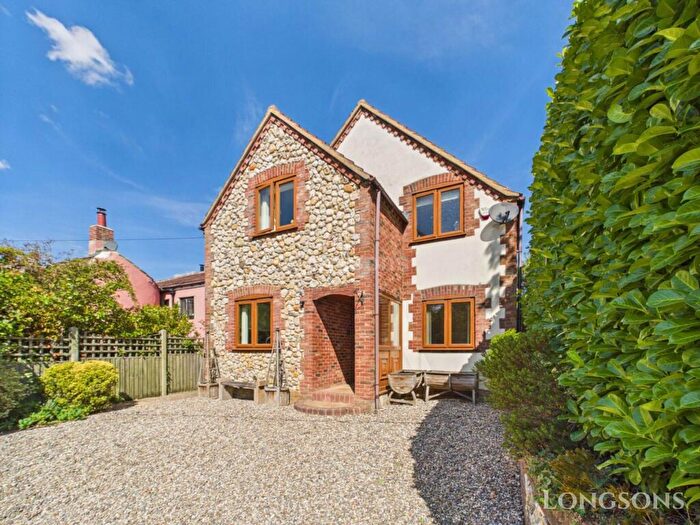 4 Bedroom Detached House For Sale In Tumbler Hill, Swaffham, PE37