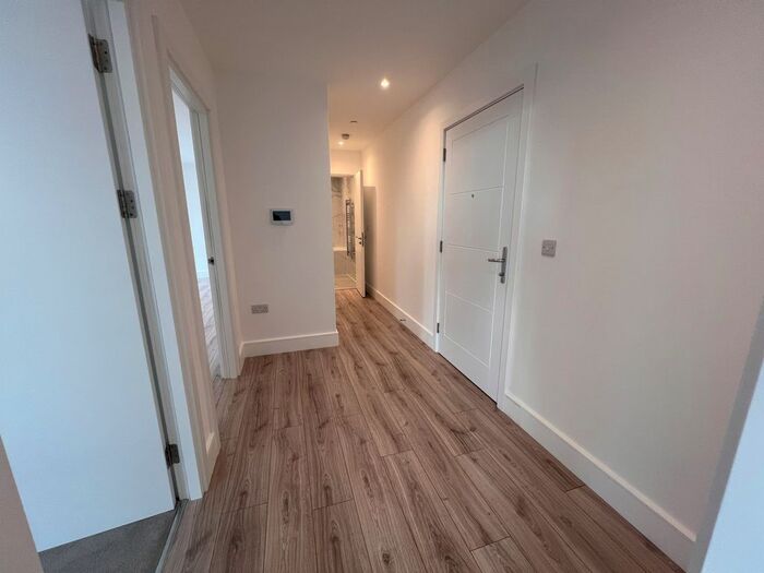 2 Bedroom Flat To Rent In Goodhall Street, Kensal Green, NW10
