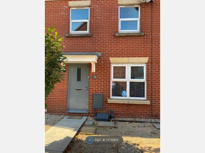 3 Bedroom Terraced House To Rent In Rowan Place, Weston-Super-Mare, BS24