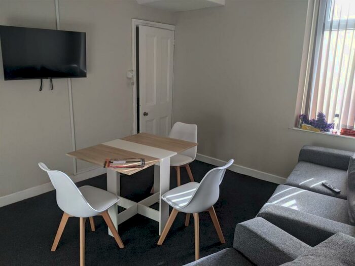 4 Bedroom Private Hall To Rent In Golgotha Road, Lancaster, LA1