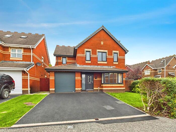 4 Bedroom Detached House For Sale In Scott Walk, Bridgeyate, Bristol, BS30