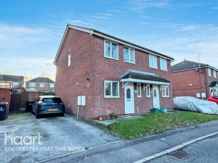 3 Bedroom Semi Detached House For Sale In Flanders Field, Colchester, CO2