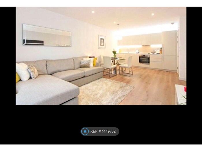 1 Bedroom Flat To Rent In Blackheath, London, SE3