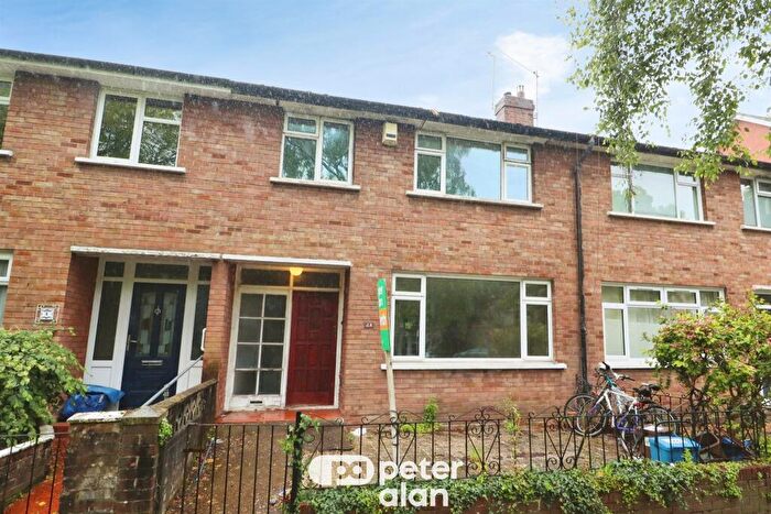 3 Bedroom End Of Terrace House For Sale In Roath Court Road, Cardiff, CF24