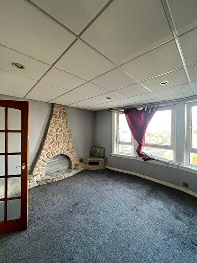 2 Bedroom Flat To Rent In Boydstone Road, Glasgow, G46