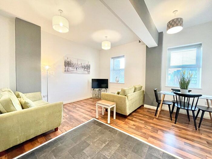 2 Bedroom Flat For Sale In Half Edge Lane, Eccles, M30