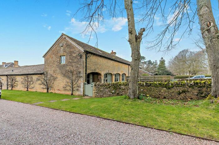 3 Bedroom Link Detached House To Rent In Little Tew Road, Enstone, Chipping Norton, Oxfordshire, OX7
