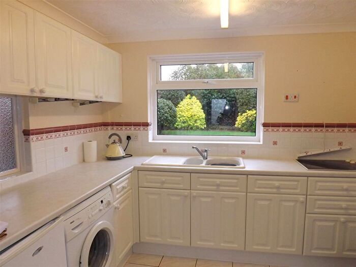 3 Bedroom Property To Rent In Hamble Lane, Waterlooville, PO7