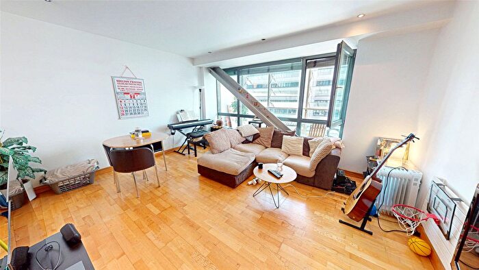 2 Bedroom Flat For Sale In No. Deansgate, Manchester, M3
